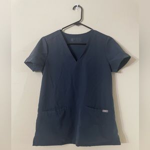 FIGS X-Small Dark Harbor Casma Three Pocket Scrub Top